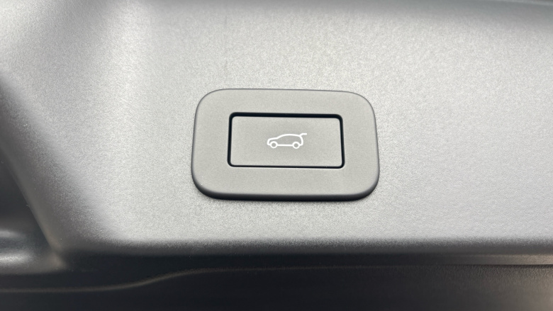 Land Rover Range Rover Evoque 1.5 P270e Edition 5dr Auto Hatchback